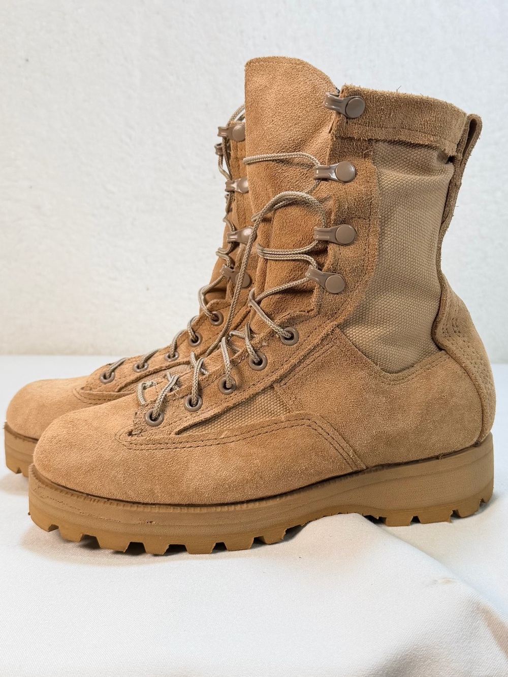 Belleville Gore-Tex 9.5 W Tan Flight Combat Military Tactical Boots waterproof